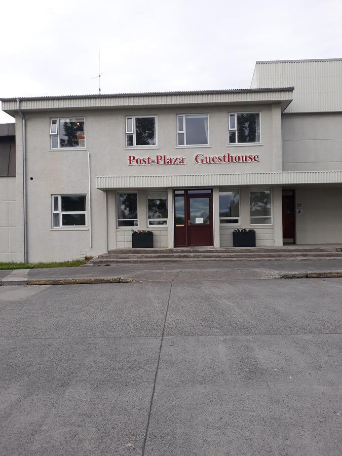 Post-Plaza Guesthouse Húsavík Esterno foto